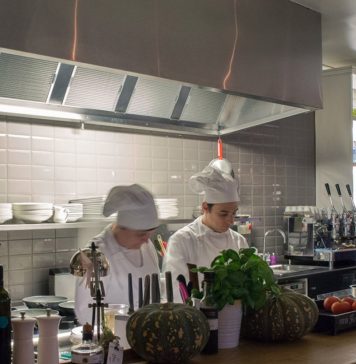 Da Guido La Pasta Beholds The Essense Of Taste.