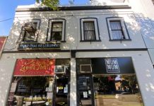 Mum’s The Word On Mum Mum Street.