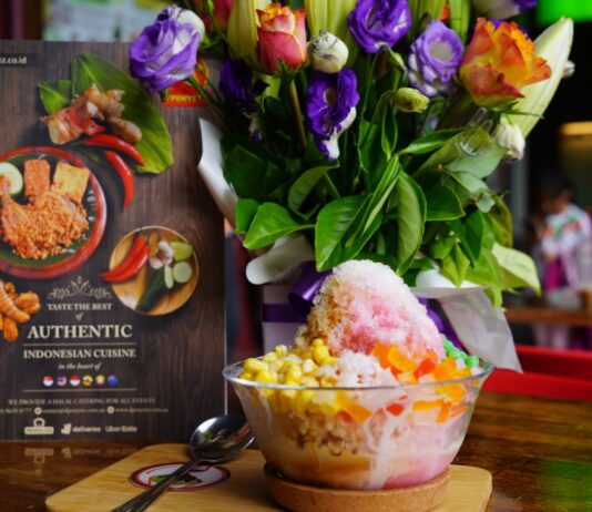 A Taste of Indonesia in The Heart of Carlton D'Penyetz & D'Cendol Carlton Indonesian Restaurant