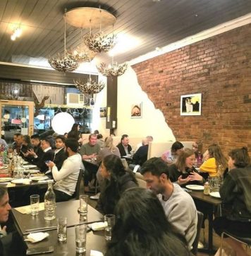 Curry Smuggler Shares The Love.